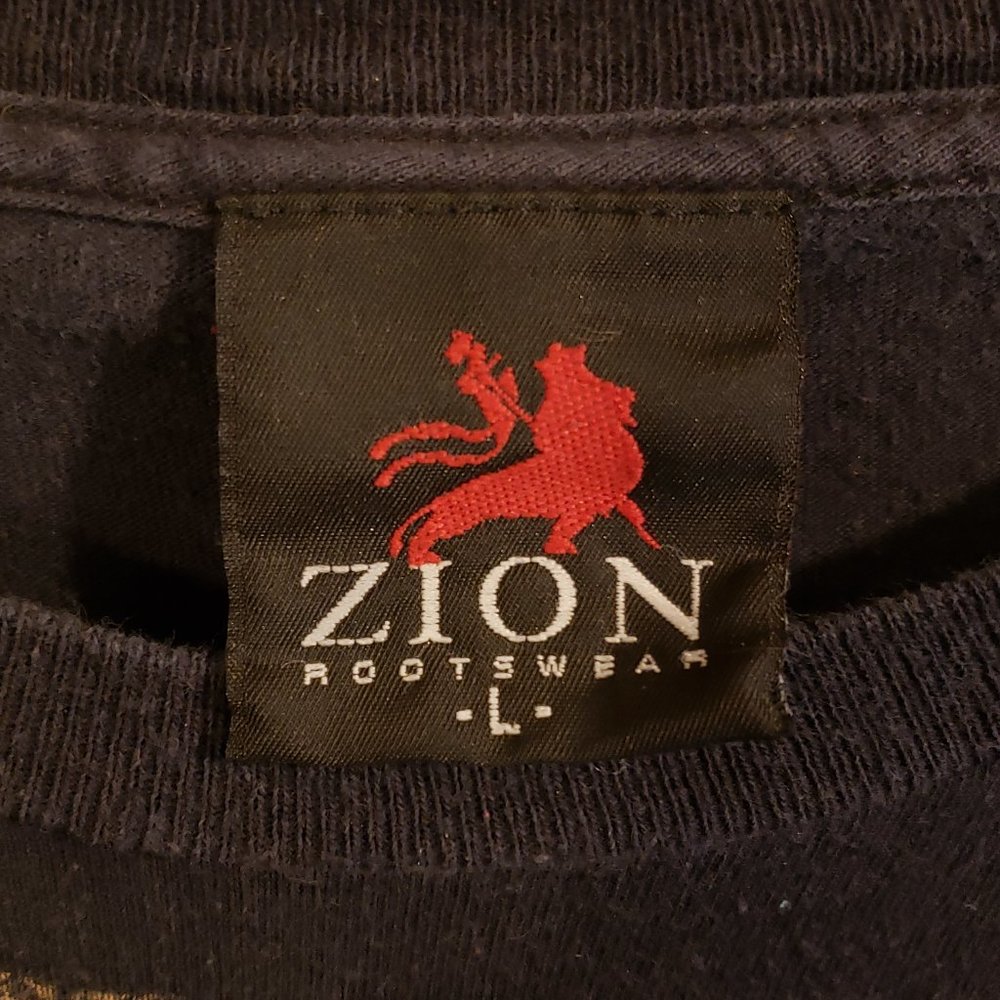 ☠️Bob Marley Iron Lion Zion Band Tee - Picture 3 of 5